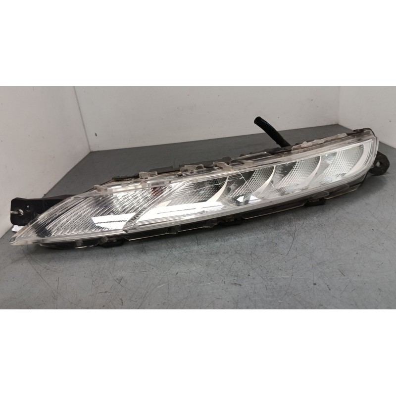 Recambio de faro luz diurna izquierdo para citroën c4 picasso ii 1.6 hdi 90 referencia OEM IAM 9676036380  