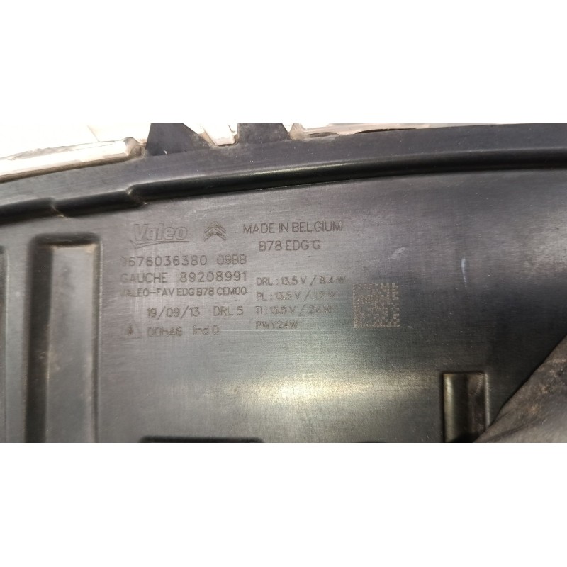 Recambio de faro luz diurna izquierdo para citroën c4 picasso ii 1.6 hdi 90 referencia OEM IAM 9676036380  