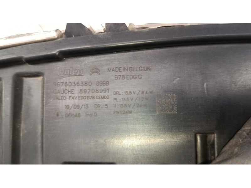 Recambio de faro luz diurna izquierdo para citroën c4 picasso ii 1.6 hdi 90 referencia OEM IAM 9676036380  