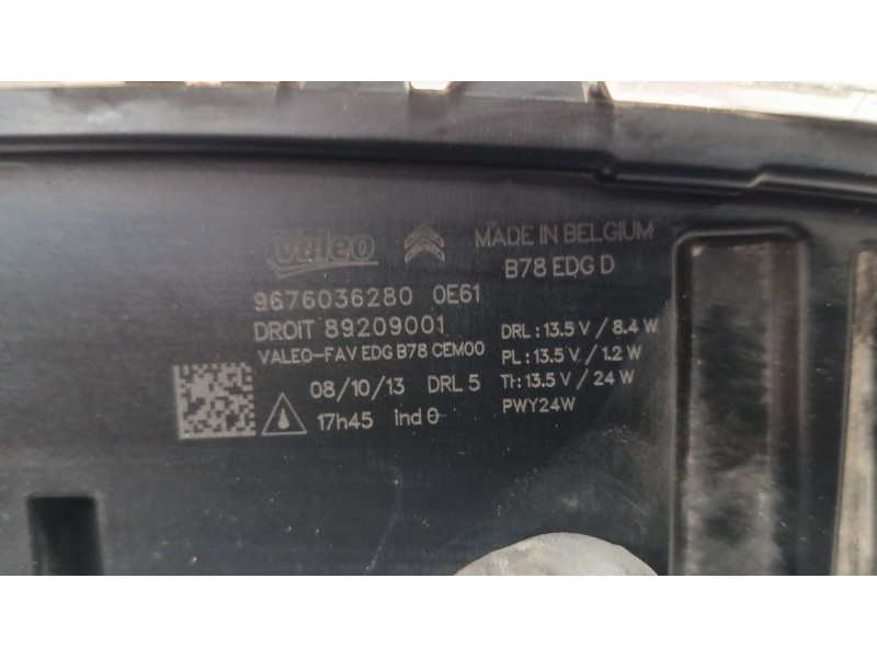Recambio de faro luz diurna derecho para citroën c4 picasso ii 1.6 hdi 90 referencia OEM IAM 9676036280  