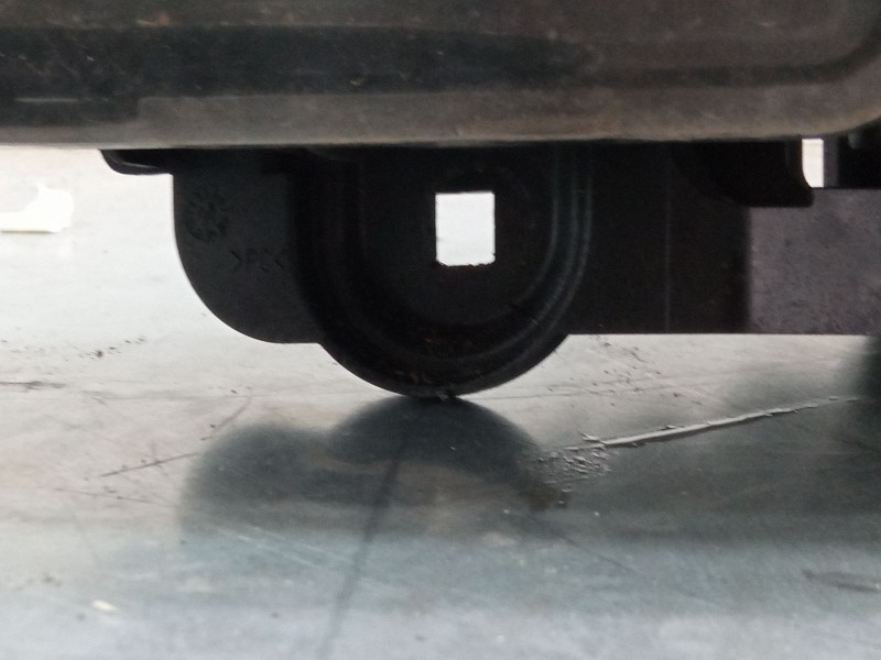 Recambio de faro izquierdo xenon para bmw x5 (e53) 3.0 d referencia OEM IAM 63126930235  