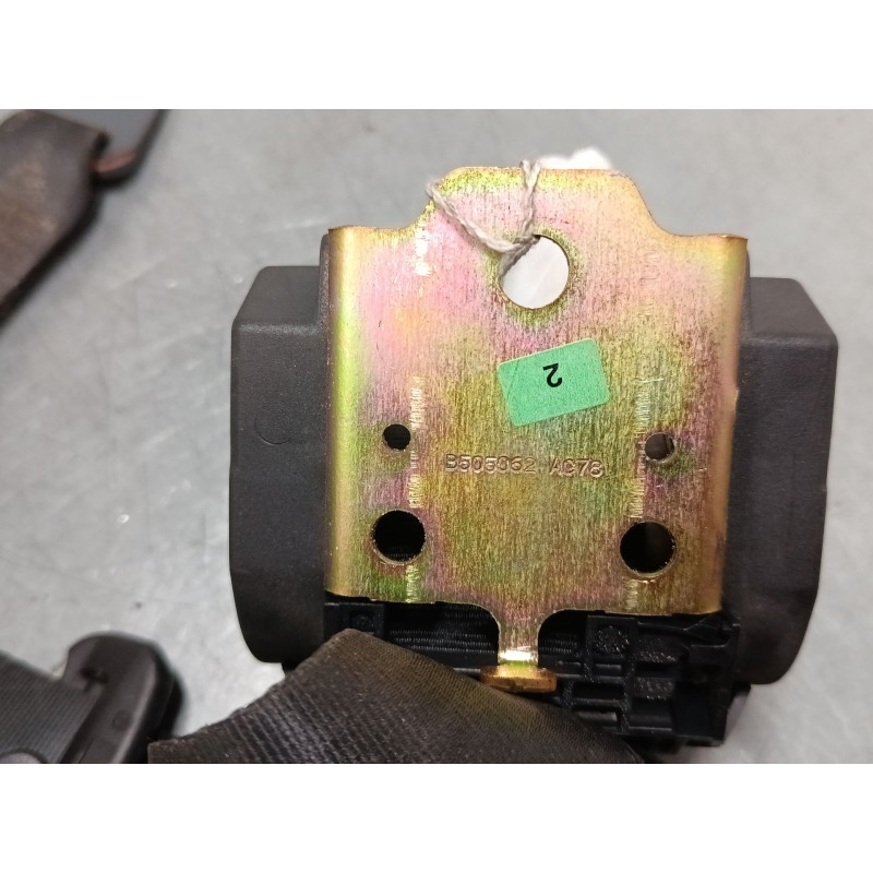 Recambio de cinturon seguridad delantero central para opel vivaro a furgoneta (x83) 1.9 di (f7) referencia OEM IAM   