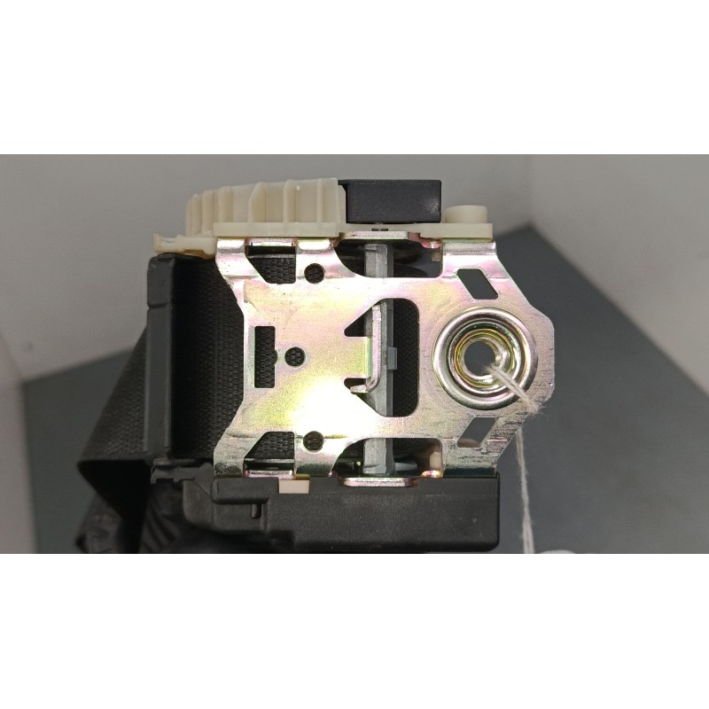 Recambio de cinturon seguridad delantero derecho para land rover range rover i 4.3 vogue lse 4x4 referencia OEM IAM   