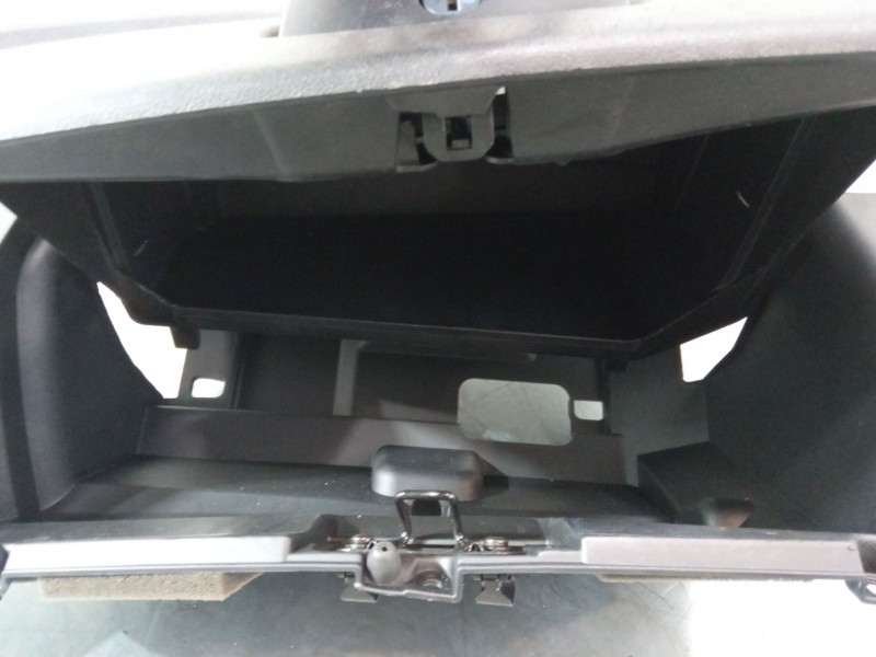 Recambio de guantera para fiat qubo (225_) 1.3 d multijet (225cxb1a, 225axb1a, 225cxb11, 225axb11,... referencia OEM IAM   