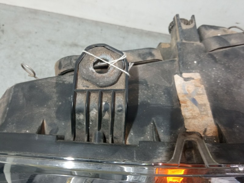 Recambio de faro izquierdo para fiat punto (188_) 1.9 jtd 80 (188.237, .257, .337, .357) referencia OEM IAM   