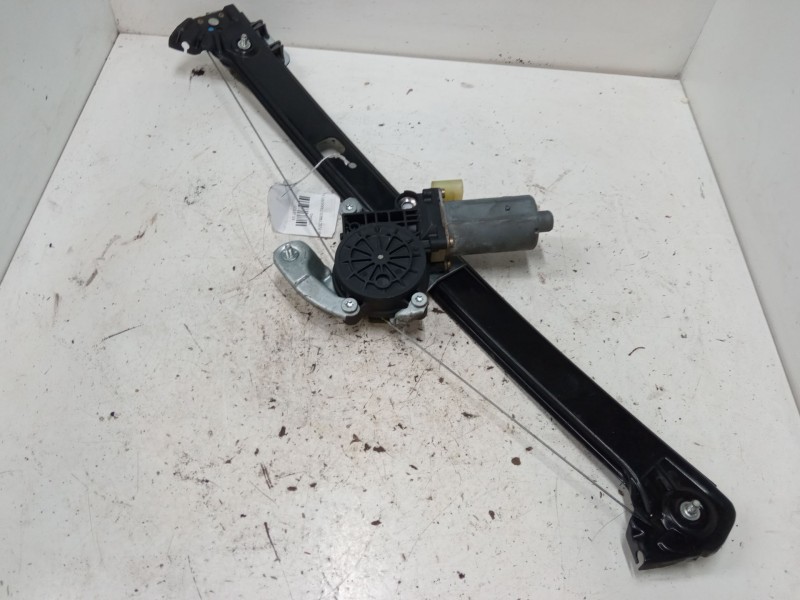 Recambio de elevalunas electrico trasero izquierdo para bmw x5 (e53) 3.0 d referencia OEM IAM 676283620630  