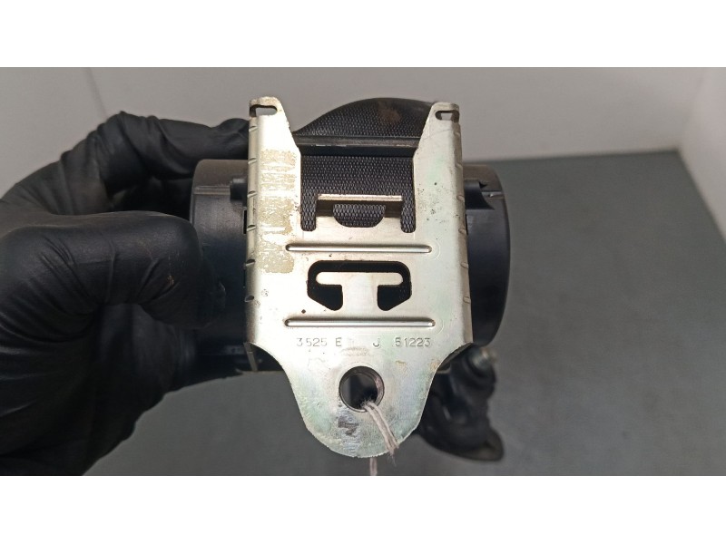 Recambio de cinturon seguridad delantero derecho para mini mini (r50, r53) cooper referencia OEM IAM 601028800  
