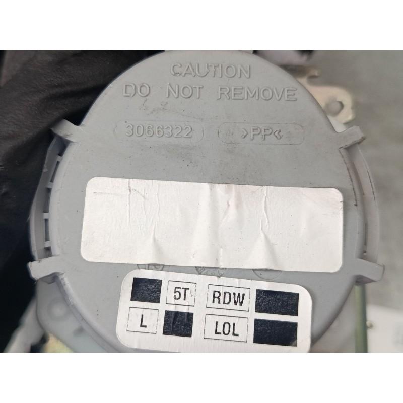 Recambio de cinturon seguridad delantero izquierdo para seat ibiza v (kj1, kjg) 1.0 mpi referencia OEM IAM 3066322  