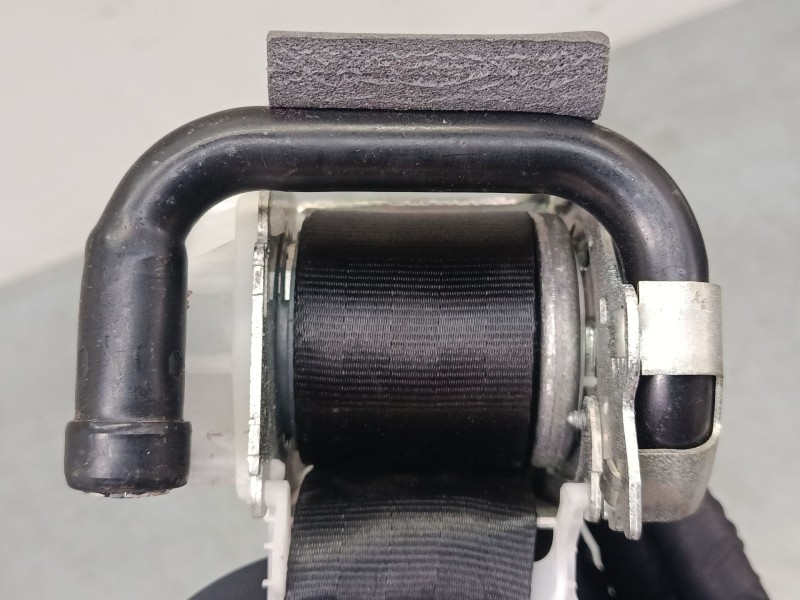 Recambio de cinturon seguridad delantero izquierdo para seat ibiza v (kj1, kjg) 1.0 mpi referencia OEM IAM 3066322  
