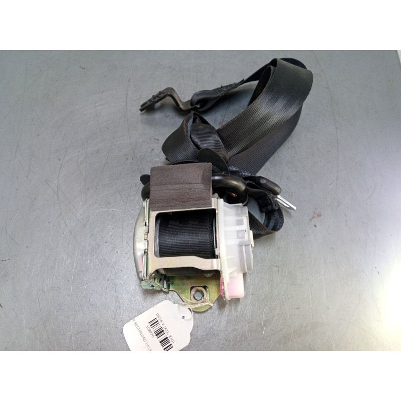 Recambio de cinturon seguridad delantero derecho para seat ibiza v (kj1, kjg) 1.0 mpi referencia OEM IAM 3066322  