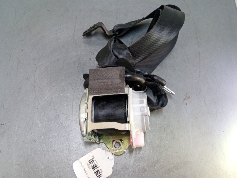 Recambio de cinturon seguridad delantero derecho para seat ibiza v (kj1, kjg) 1.0 mpi referencia OEM IAM 3066322  