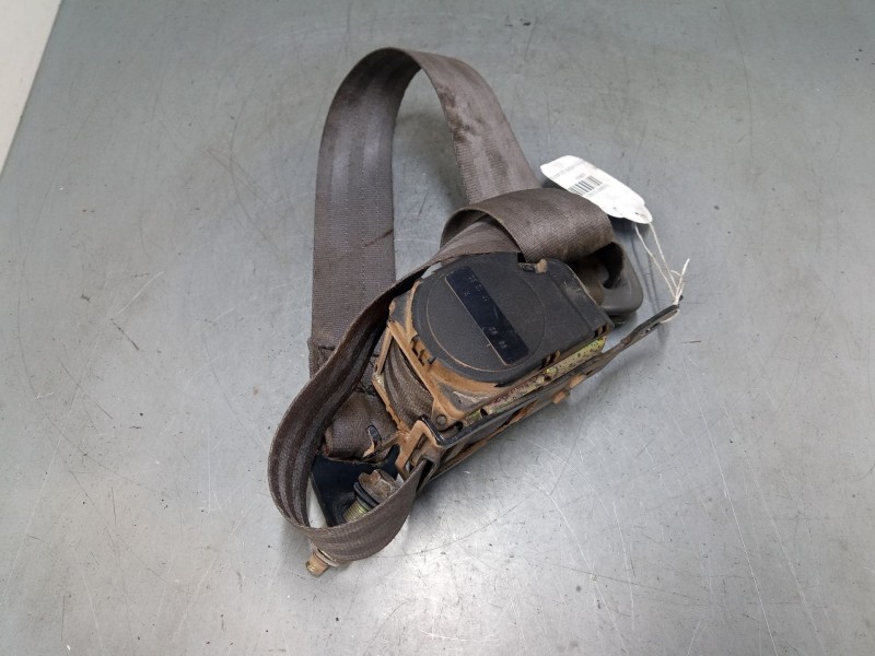 Recambio de cinturon seguridad delantero derecho para nissan terrano ii (r20) 2.7 td 4wd referencia OEM IAM   