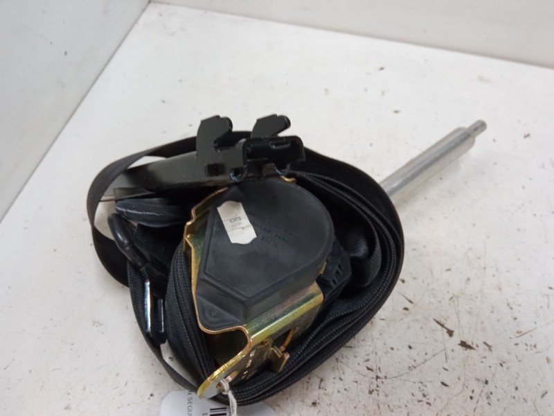 Recambio de cinturon seguridad delantero derecho para audi a4 b5 (8d2) 2.4 referencia OEM IAM 566028000  