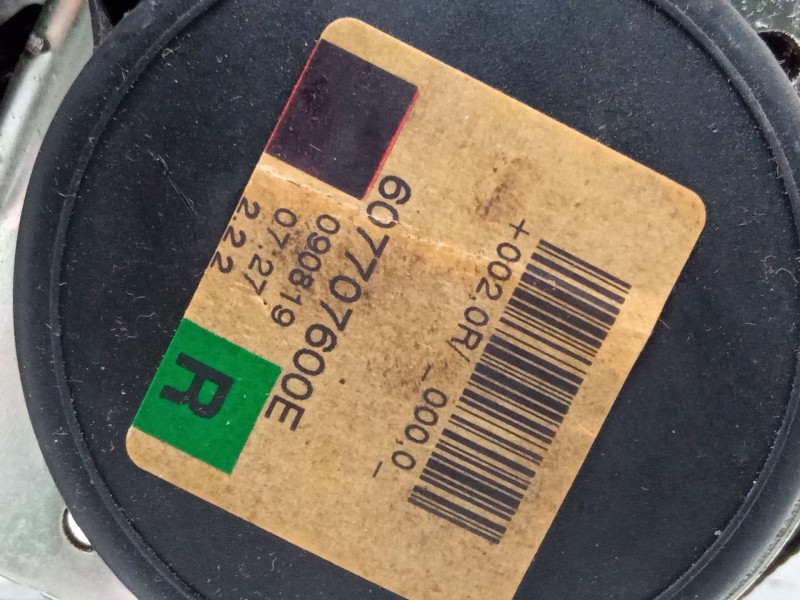 Recambio de cinturon seguridad delantero derecho para opel corsa d (s07) 1.2 (l08, l68) referencia OEM IAM 607707600E  