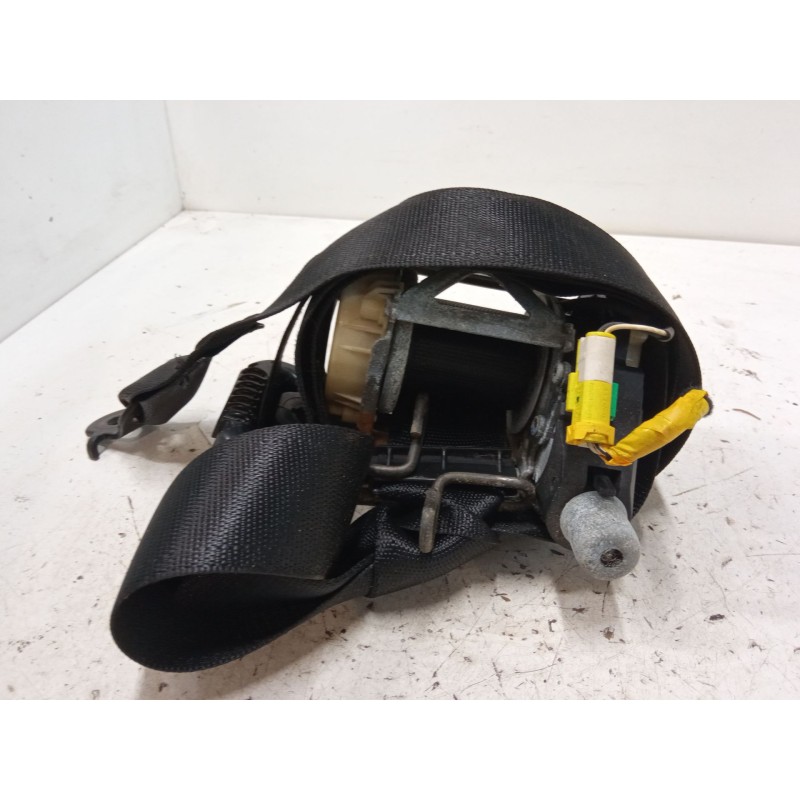 Recambio de cinturon seguridad delantero derecho para fiat bravo ii (198_) 1.9 d multijet (198axb1a) referencia OEM IAM   