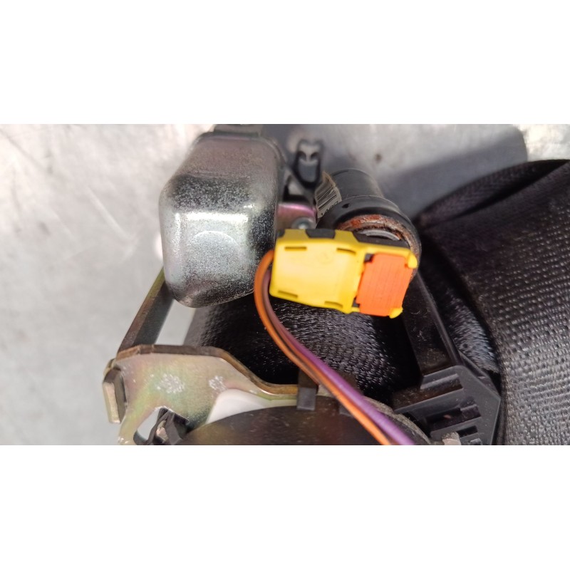 Recambio de cinturon seguridad delantero derecho para opel astra j (p10) 1.4 turbo (68) referencia OEM IAM 617023500  