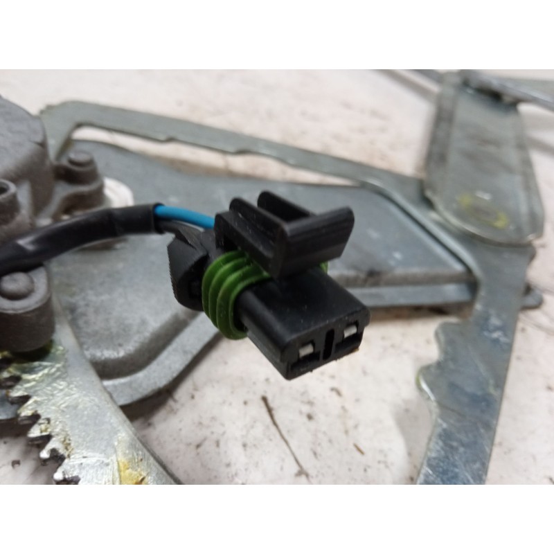 Recambio de elevalunas electrico delantero derecho para opel astra f hatchback (t92) 1.8 i 16v (f08, m08, f68, m68) referencia O