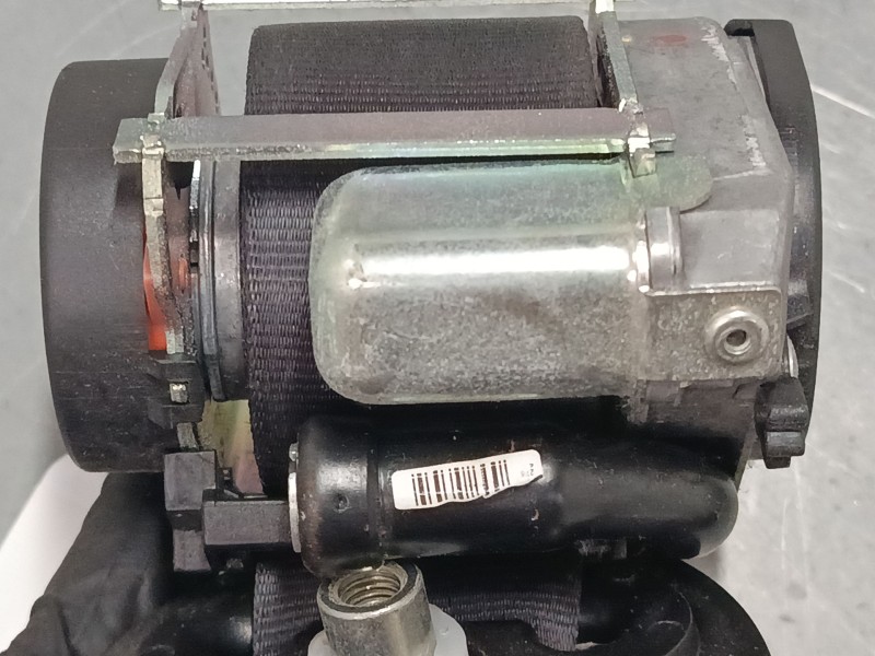 Recambio de cinturon seguridad delantero derecho para citroën c4 picasso ii 1.6 hdi 90 referencia OEM IAM 621560800  
