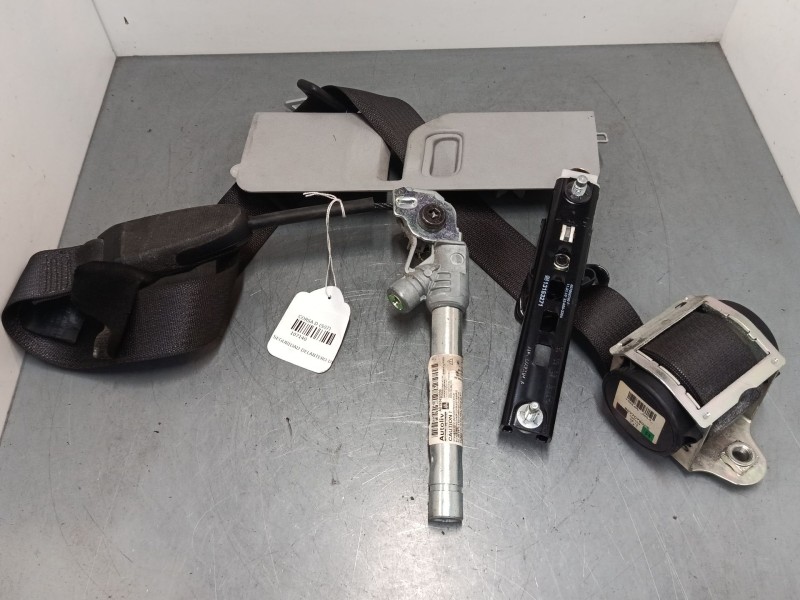 Recambio de cinturon seguridad delantero derecho para opel corsa d (s07) 1.3 cdti (l08, l68) referencia OEM IAM 607707600E  