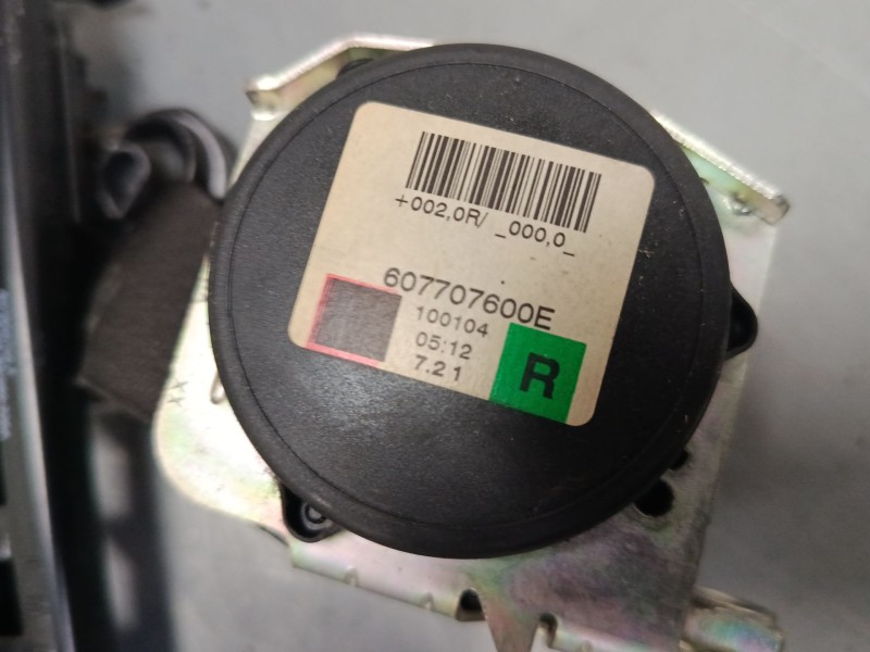 Recambio de cinturon seguridad delantero derecho para opel corsa d (s07) 1.3 cdti (l08, l68) referencia OEM IAM 607707600E  