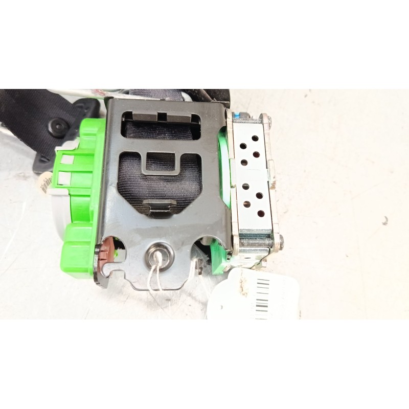 Recambio de cinturon seguridad delantero derecho para citroën c4 ii (nc_) 1.6 vti 120 referencia OEM IAM 96871490XX  