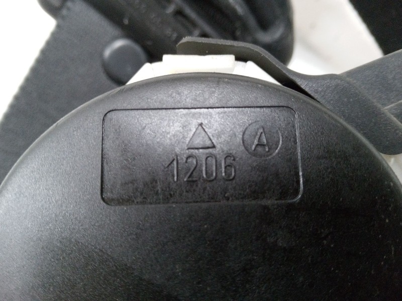 Recambio de cinturon seguridad delantero derecho para ford fiesta iii (gfj) 1.3 referencia OEM IAM   