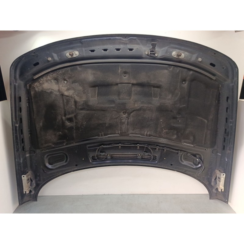 Recambio de capo grande para land rover range rover i 4.3 vogue lse 4x4 referencia OEM IAM BKA760010  