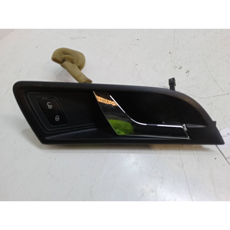 Recambio de maneta interior puerta delantera derecha para skoda superb ii station wagon (3t5) 2.0 tdi 16v referencia OEM IAM   