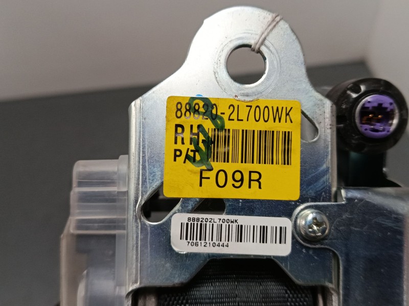 Recambio de cinturon seguridad delantero derecho para hyundai i30 (fd) 1.6 crdi referencia OEM IAM 88820 2L700  