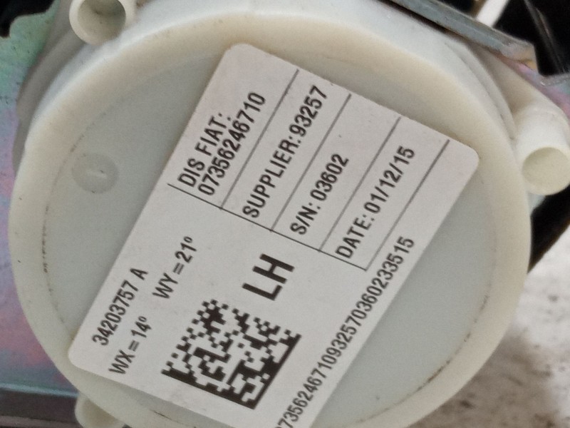 Recambio de cinturon seguridad trasero izquierdo para fiat 500l (351_, 352_) 1.4 (199lyb1b) referencia OEM IAM 07356246710  