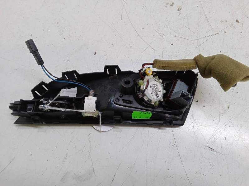 Recambio de maneta interior puerta delantera derecha para skoda superb ii station wagon (3t5) 2.0 tdi 16v referencia OEM IAM   