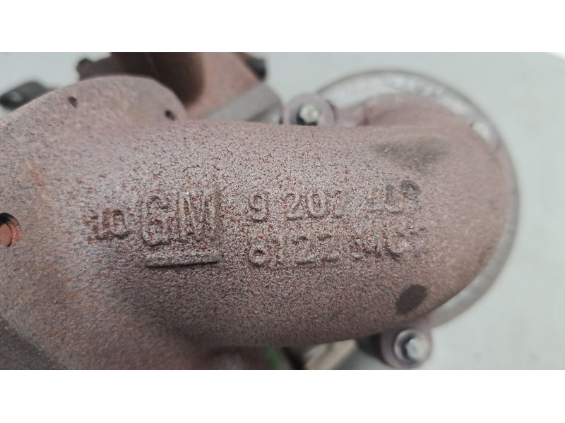 Recambio de turbo para saab 9-3 (ys3d) 2.2 tid referencia OEM IAM 24418170  