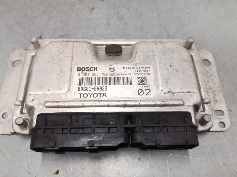 Recambio de centralita motor uce para peugeot 107 (pm_, pn_) 1.0 referencia OEM IAM 896610H022 0261208702 