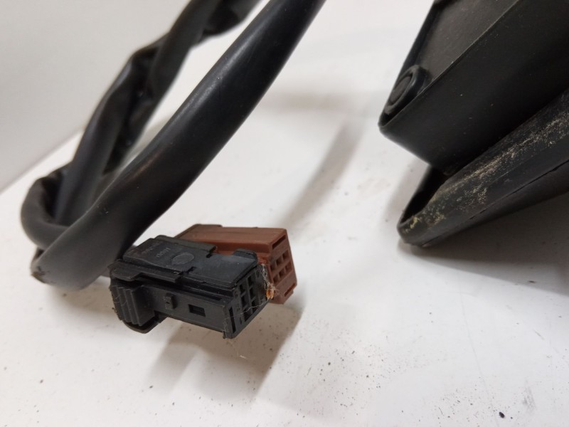 Recambio de retrovisor electrico derecho para peugeot 207/207+ (wa_, wc_) 1.6 hdi referencia OEM IAM   