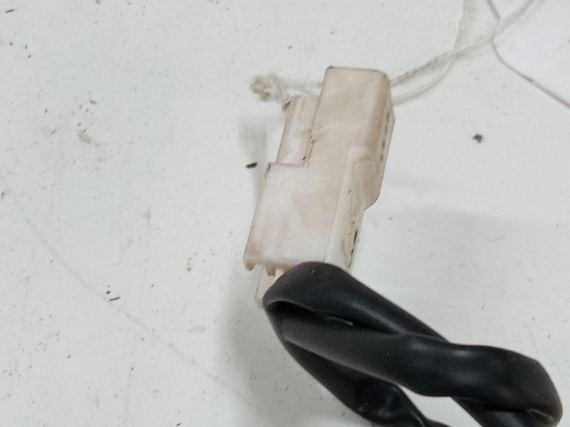 Recambio de anclaje cinturon delantero izquierdo para hyundai getz (tb) 1.5 crdi referencia OEM IAM   