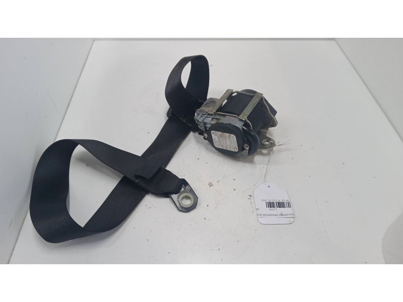 Recambio de cinturon seguridad delantero derecho para mitsubishi colt vi (z3_a, z2_a) 1.5 di-d (z39a) referencia OEM IAM 6068438