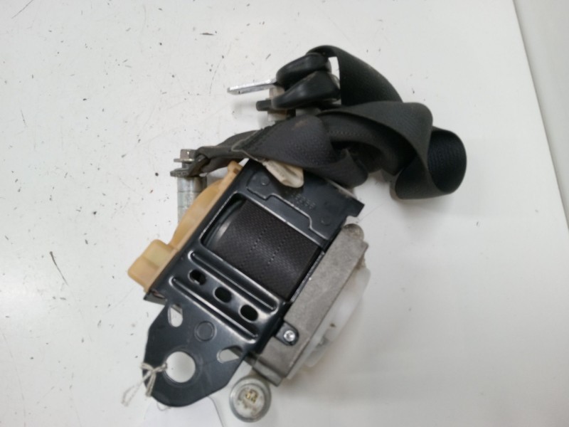 Recambio de cinturon seguridad delantero derecho para nissan x-trail ii (t31) 2.0 dci referencia OEM IAM   
