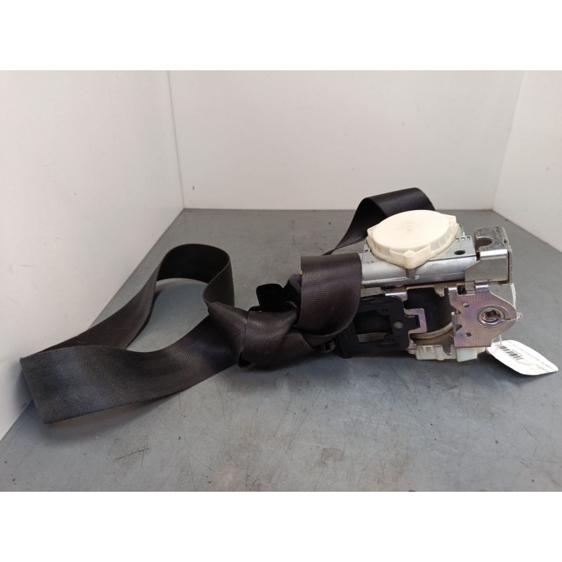 Recambio de cinturon seguridad delantero derecho para ford fiesta vi (cb1, ccn) 1.6 tdci referencia OEM IAM   