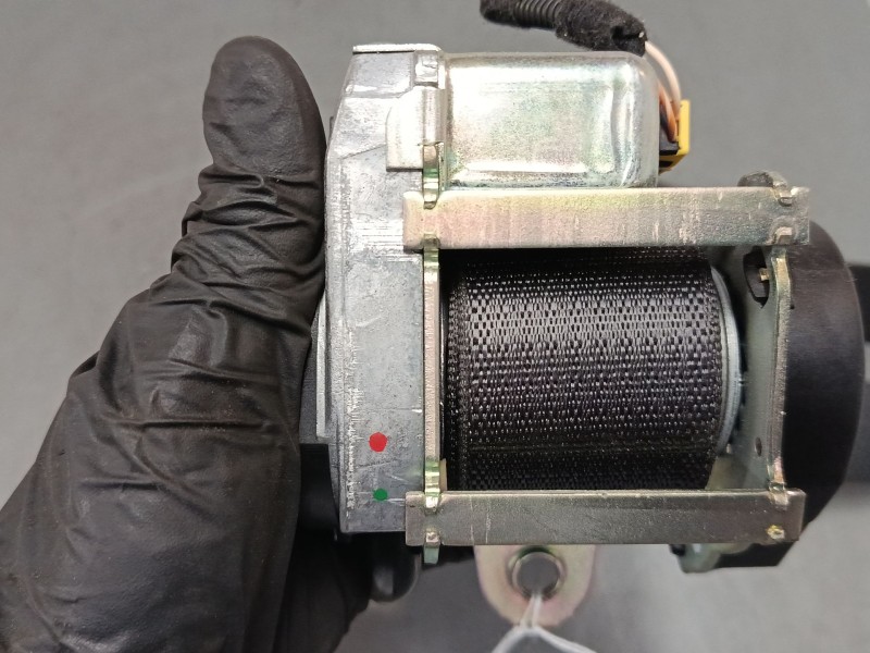 Recambio de cinturon seguridad delantero izquierdo para opel astra j (p10) 1.4 turbo (68) referencia OEM IAM 617023600  