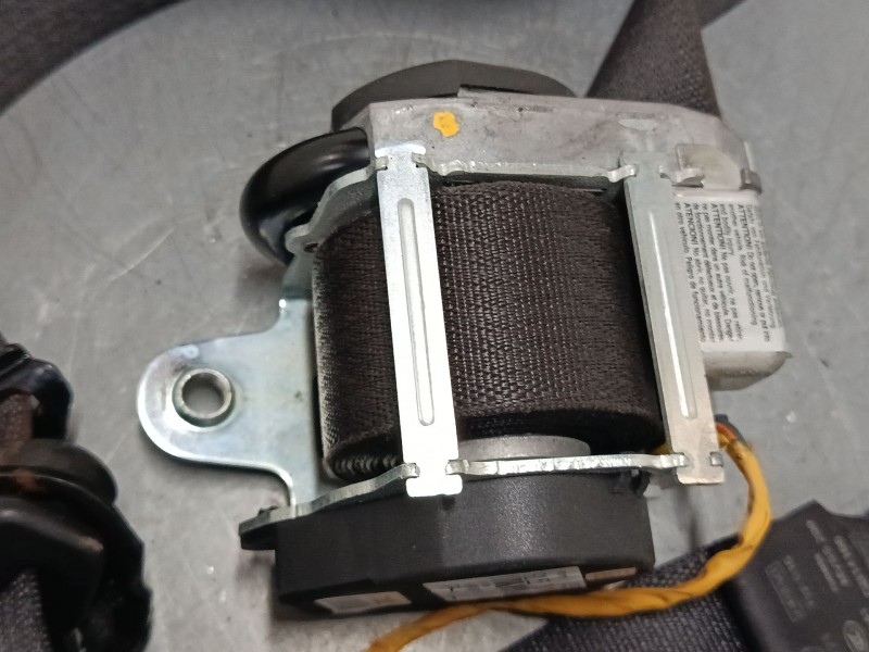 Recambio de cinturon seguridad delantero derecho para chevrolet cruze hatchback (j305) 1.8 referencia OEM IAM 6195167008  