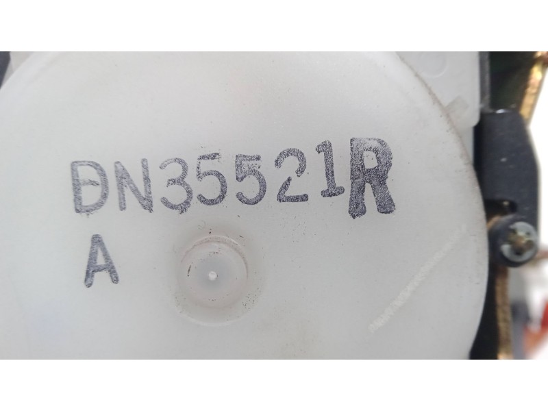 Recambio de cinturon seguridad delantero derecho para mitsubishi galant viii (ea_) 2.0 (ea2a) referencia OEM IAM DN35521R  