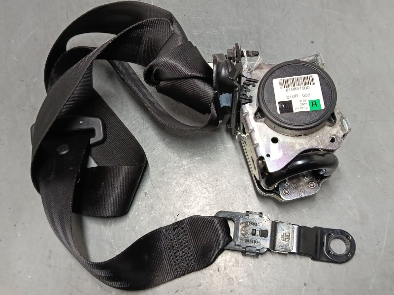 Recambio de cinturon seguridad delantero derecho para volvo v40 hatchback (525) d2 referencia OEM IAM P31292067  