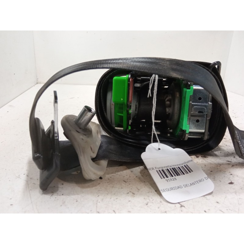 Recambio de cinturon seguridad delantero derecho para peugeot partner furgoneta/monovolumen 1.6 hdi 16v referencia OEM IAM A0450
