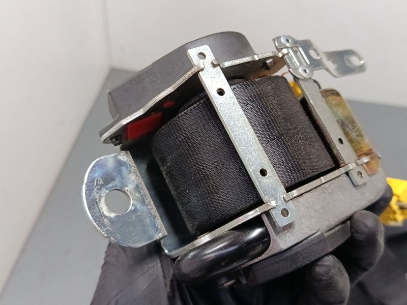 Recambio de cinturon seguridad delantero derecho para volkswagen polo iv (9n_, 9a_) 1.4 16v referencia OEM IAM 5424029  