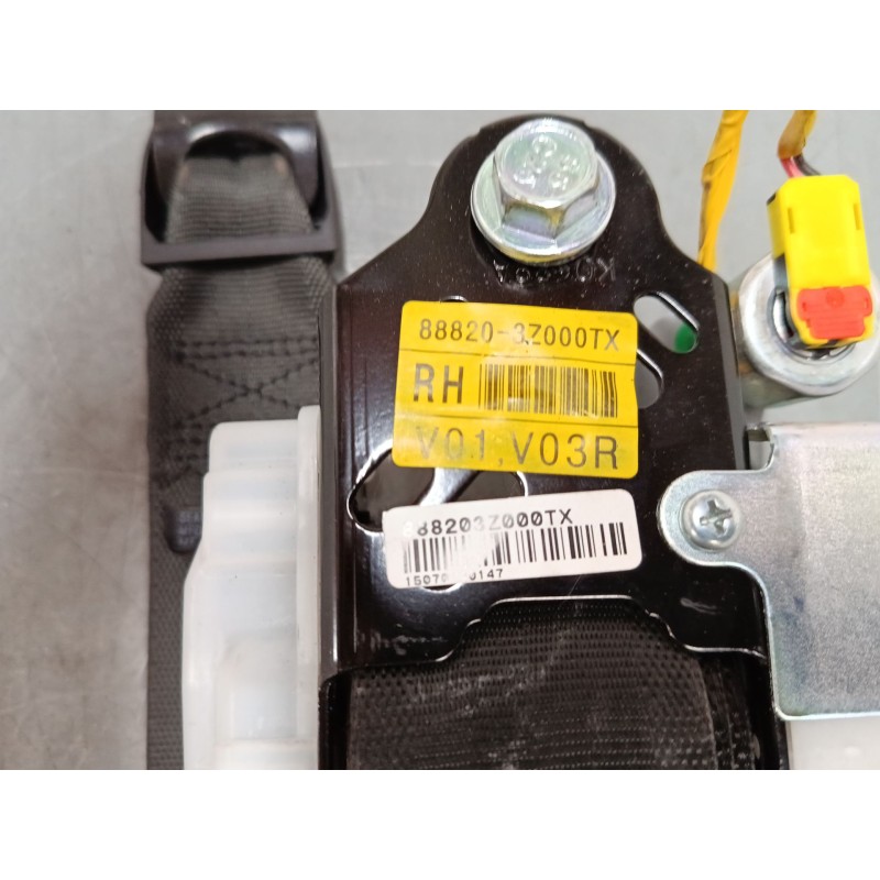 Recambio de cinturon seguridad delantero derecho para hyundai i40 i (vf) 1.7 crdi referencia OEM IAM 88820 3Z000TX  