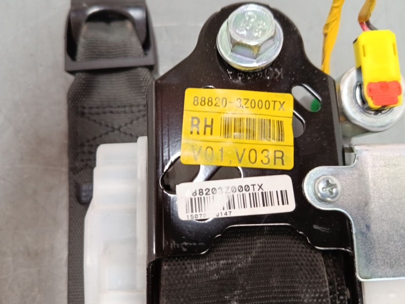Recambio de cinturon seguridad delantero derecho para hyundai i40 i (vf) 1.7 crdi referencia OEM IAM 88820 3Z000TX  