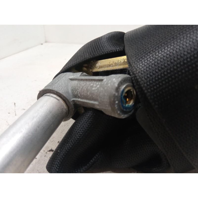 Recambio de cinturon seguridad delantero derecho para mercedes-benz clase c (w202) c 240 (202.026) referencia OEM IAM   