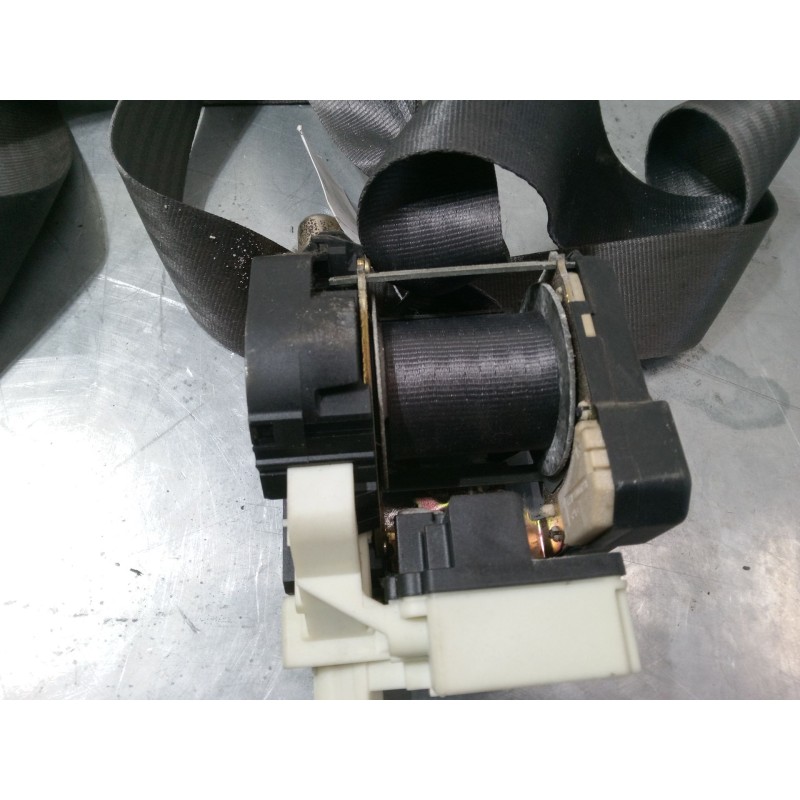 Recambio de cinturon seguridad delantero derecho para fiat punto (188_) 1.9 jtd 80 (188.237, .257, .337, .357) referencia OEM IA