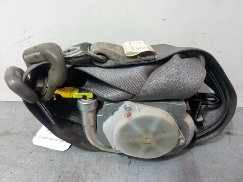 Recambio de cinturon seguridad delantero derecho para hyundai tucson (jm) 2.0 crdi referencia OEM IAM 88820 2E401  