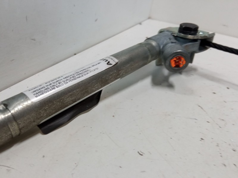 Recambio de cinturon seguridad delantero derecho para fiat punto (199_) 1.3 d multijet referencia OEM IAM 618197700  